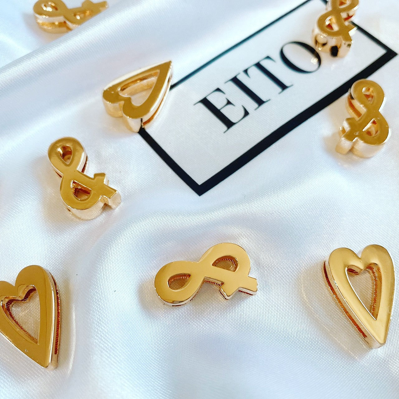 パーツ EITO. エイトドット